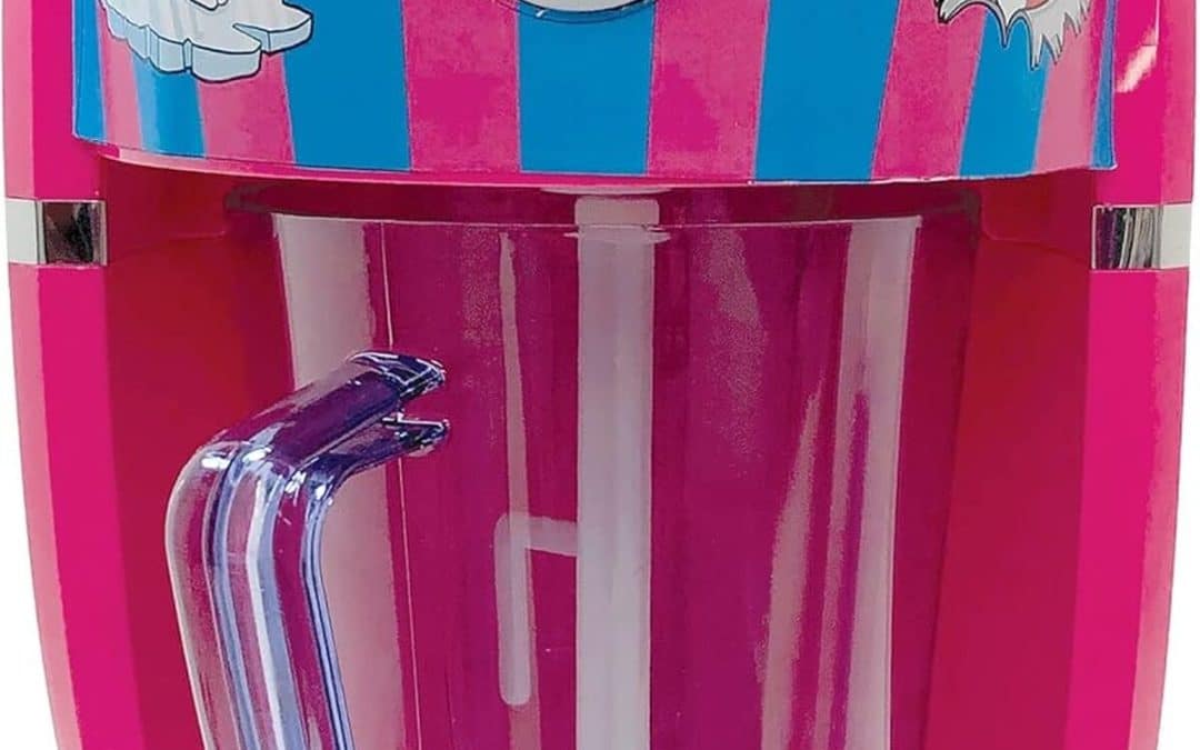 Test de la machine à glace pilée iscream ICEE Rose avec sirop et tasses en bonus