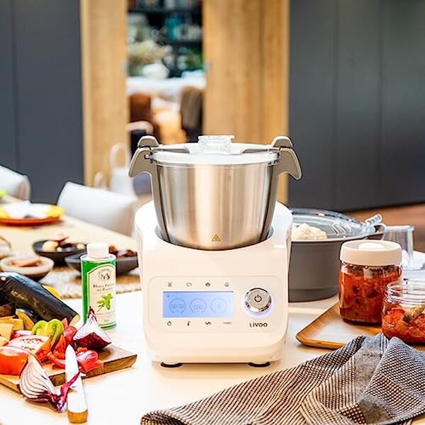 Découvrez notre test du LIVOO Super Cooker avec ses 12 fonctions et son bol de 3, 5L pour une cuisine simplifiée et efficace