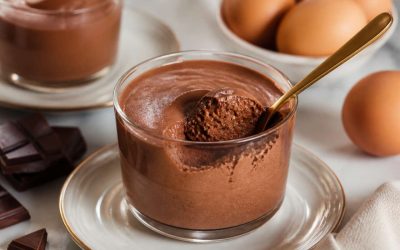Recette de mousse au chocolat avec seulement 2 ingrédients