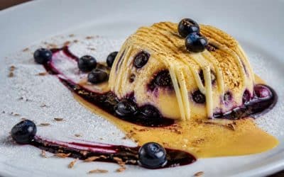 Recette de myrtilles au chocolat blanc, cumin et sauce moutarde-myrtilles
