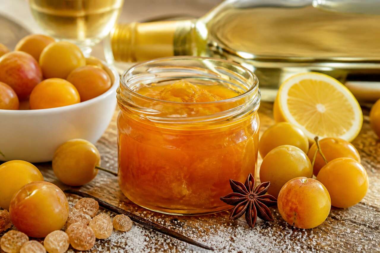 Recette de confiture de mirabelles au vin blanc